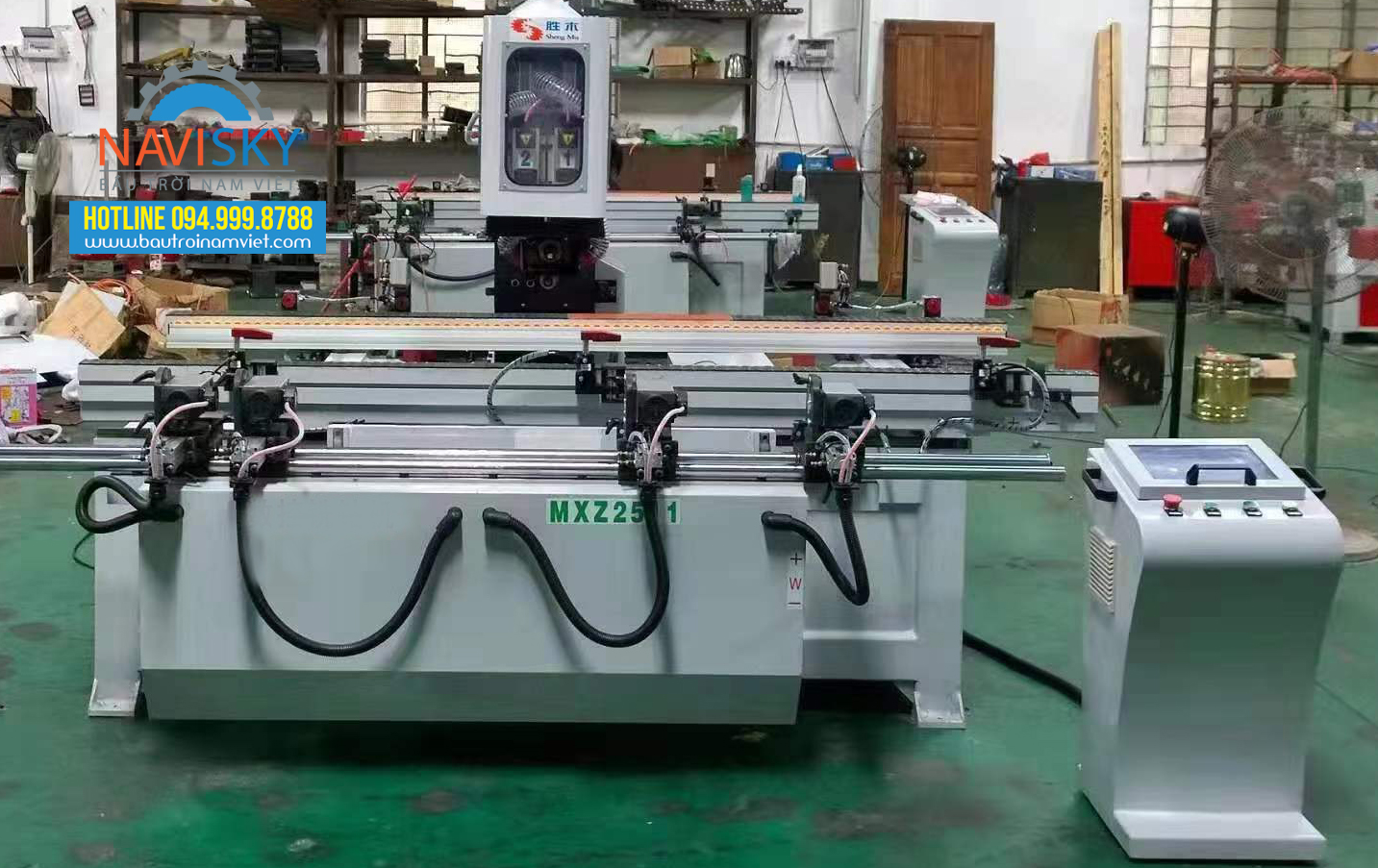 Máy cắt gỗ cnc gũ