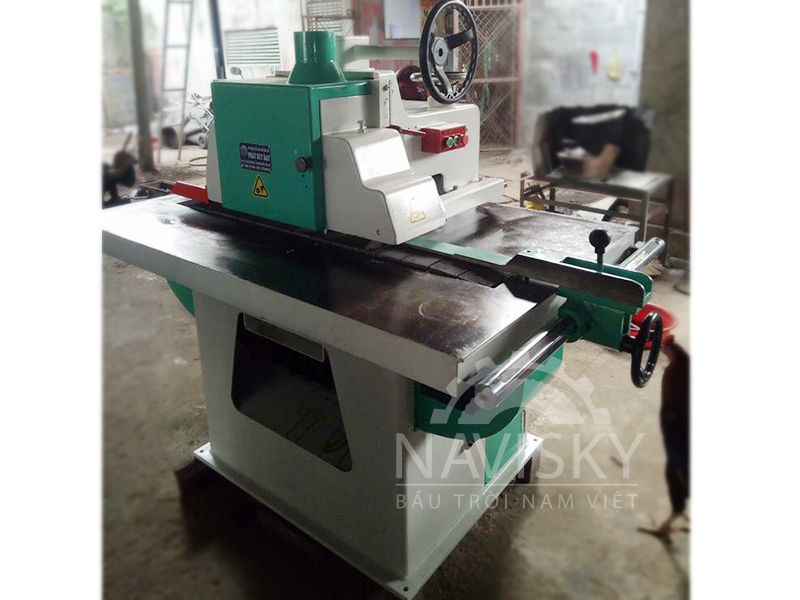 MÁY CƯA RONG LƯỠI TRÊN JRS - 12TK