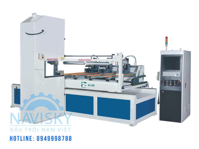 Máy cưa lọng gỗ cnc
