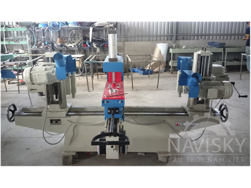 MÁY CẮT PHAY 2 ĐẦU 1.2M TAICHAN
