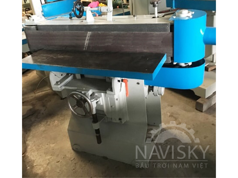 MÁY CHÀ NHÁM CẠNH